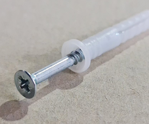 Steel Plastic Anchor